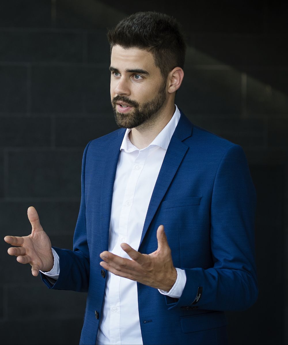 Notion (1) Jiri-Capovec